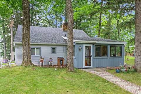 1568 HELMINSKI RD, Woodruff, WI 54568