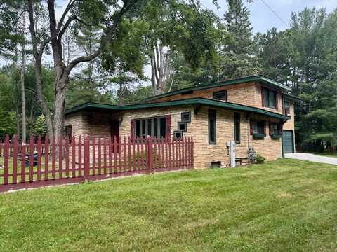 216 4TH AVE, Woodruff, WI 54568