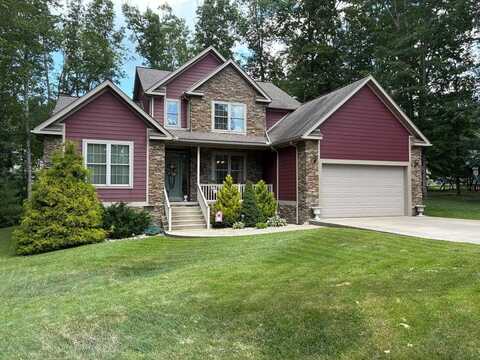 150 Farleigh Pl, DANIELS, WV 25832