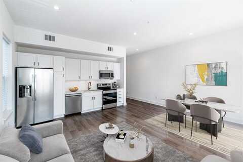 617 N Tyler Street, Dallas, TX 75208