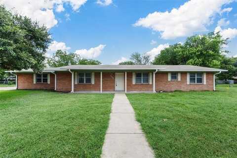 800 W Denison Drive, Robinson, TX 76706
