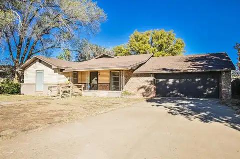 111 E 13th Street, Littlefield, TX 79339