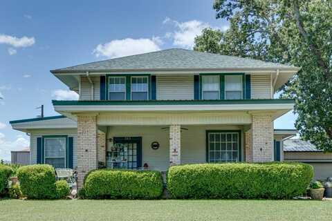 303 N 3rd Street, Wills Point, TX 75169