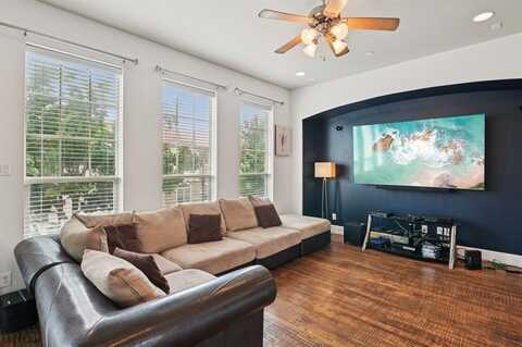 6752 Plaza Via, Irving, TX 75039