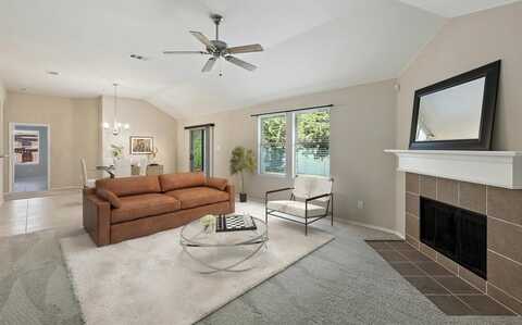 1070 English Ivy Drive, Prosper, TX 75078