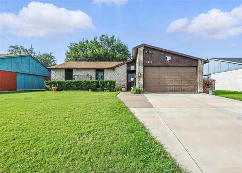 5320 Knox Drive, The Colony, TX 75056