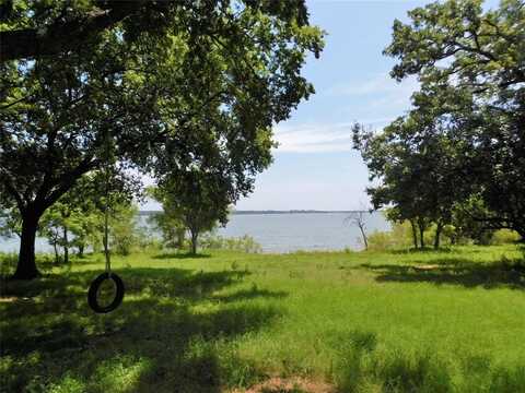 554 Jay Street, Shady Shores, TX 76208