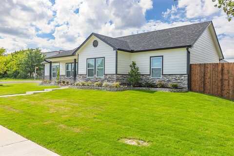 828 Bell Street, Sulphur Springs, TX 75482