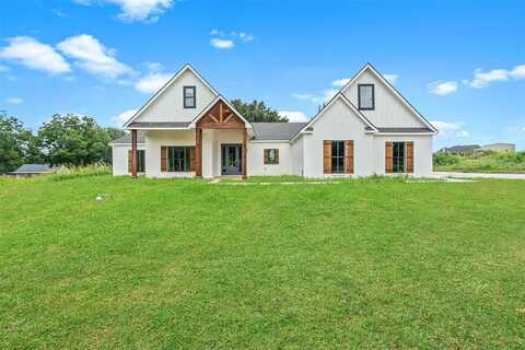 137 Cartwright Road, Weatherford, TX 76087