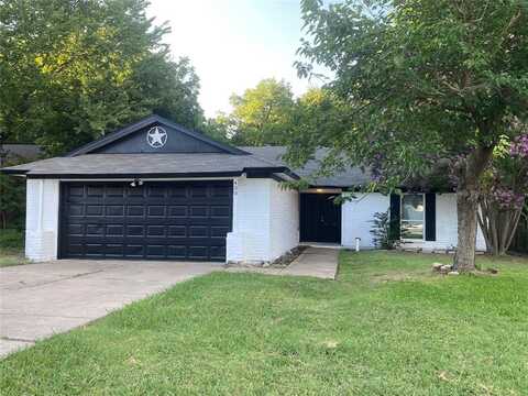 430 Kirby Creek Drive, Grand Prairie, TX 75052