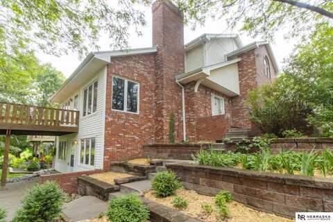 6409 Westminster Court, Lincoln, NE 68510