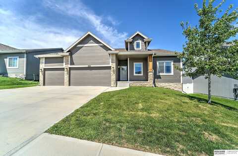 5110 N 181st Street, Elkhorn, NE 68022