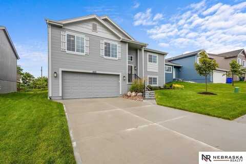 8622 Young Street, Omaha, NE 68122