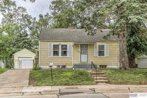 908 McLaughlin Circle, Bellevue, NE 68005
