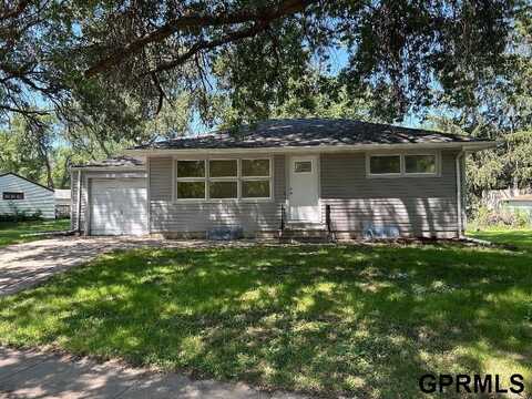 3141 N 68Th Street, Lincoln, NE 68507