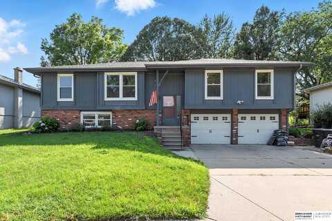 1424 N 146th Plaza, Omaha, NE 68154