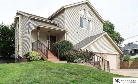2106 South 62nd Street, Omaha, NE 68106