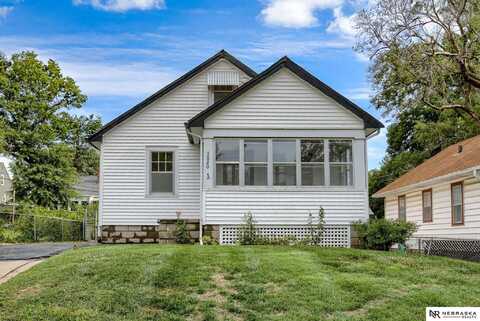 5020 Wirt Street, Omaha, NE 68104