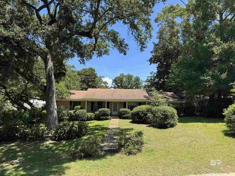 115 Pecan Avenue, Fairhope, AL 36532
