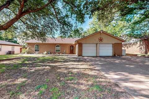 836 Springdale Road, Bedford, TX 76021