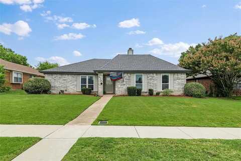 1613 Autumn Breeze Lane, Lewisville, TX 75077