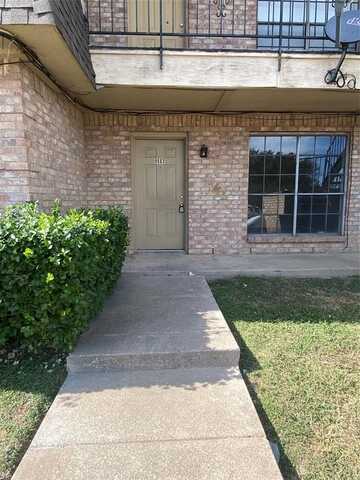 9501 Westpark Drive, Benbrook, TX 76126