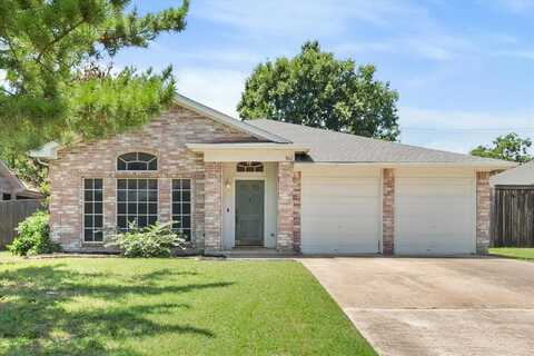 862 Valleybrooke Drive, Arlington, TX 76001