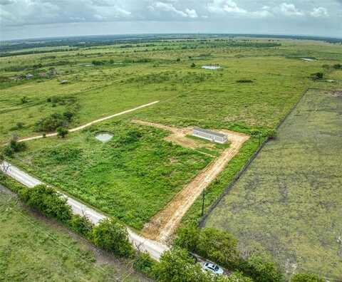 11933 County Road 2170, Barry, TX 75102