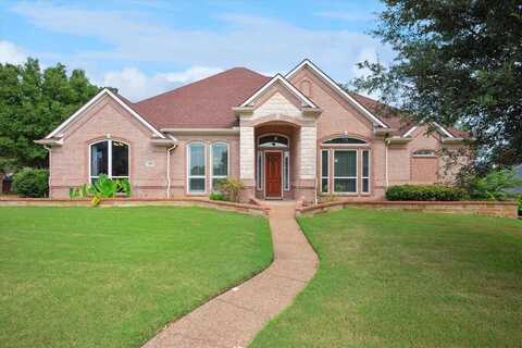 2301 Club Creek Court, Garland, TX 75043