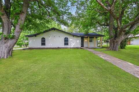 406 Rickey Canyon Avenue, DeSoto, TX 75115