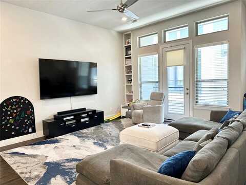 4226 Roseland Avenue, Dallas, TX 75204