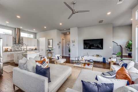 4222 Roseland Avenue, Dallas, TX 75204
