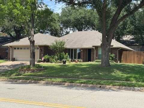 3704 Murphy Drive, Bedford, TX 76021