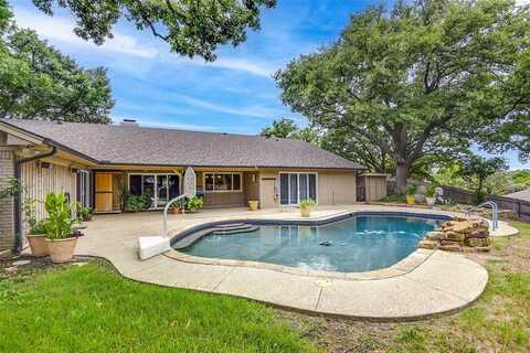1831 Waterwood Drive, Arlington, TX 76012