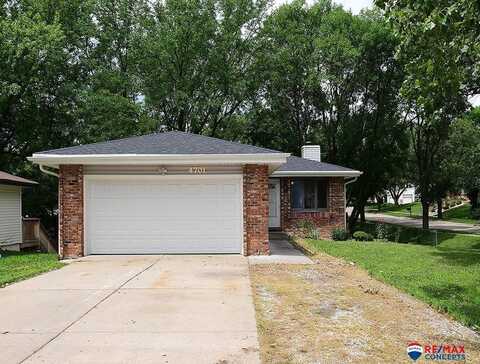 4701 S 58th Street, Lincoln, NE 68516