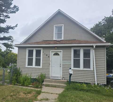 1104 W Southern Avenue, Muskegon, MI 49441