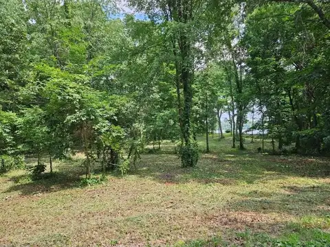 23-24 James Drive, Three Rivers, MI 49093