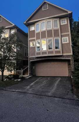 217 Old Creek Drive, Saline, MI 48176