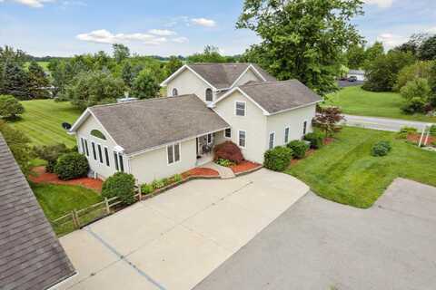 7755 US Highway 127, Addison, MI 49220