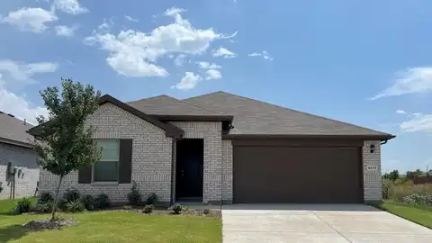 8213 BELTMILL Parkway, Fort Worth, TX 76131