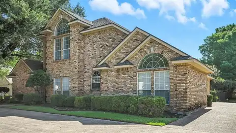 5945 River Bend, Benbrook, TX 76132