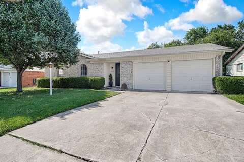 829 Belaire Drive, Burleson, TX 76028
