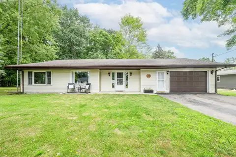5081 Woodward Avenue, Coloma, MI 49038