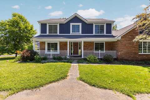 2017 Cumberland Dr, Brighton, MI 48114