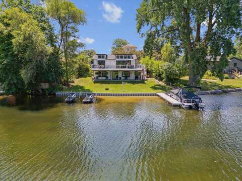2288 Wasabinang Street, Hastings, MI 49058