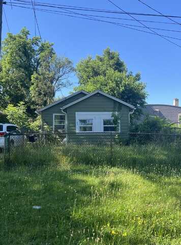 27 Avenue B, Springfield, MI 49037