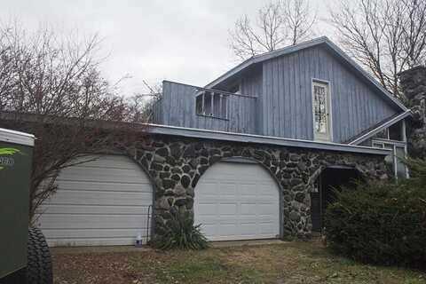 25172 Dutch Settlement Street, Dowagiac, MI 49047