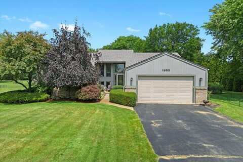 1683 Majon Drive, Highland, MI 48356