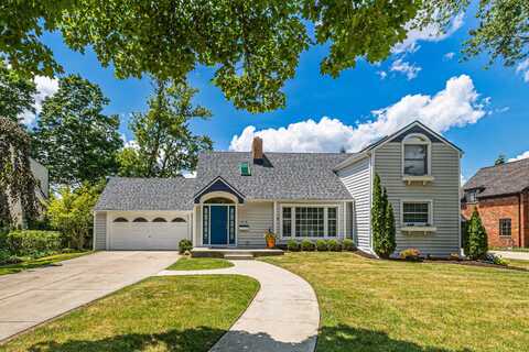 1618 Birmingham Boulevard, Birmingham, MI 48009