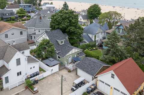 60 Walk B, South Haven, MI 49090